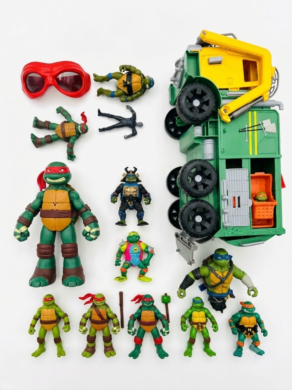 TMNT Teenage Mutant Ninja Turtles Huge Lot Action Figure Garbage Truck